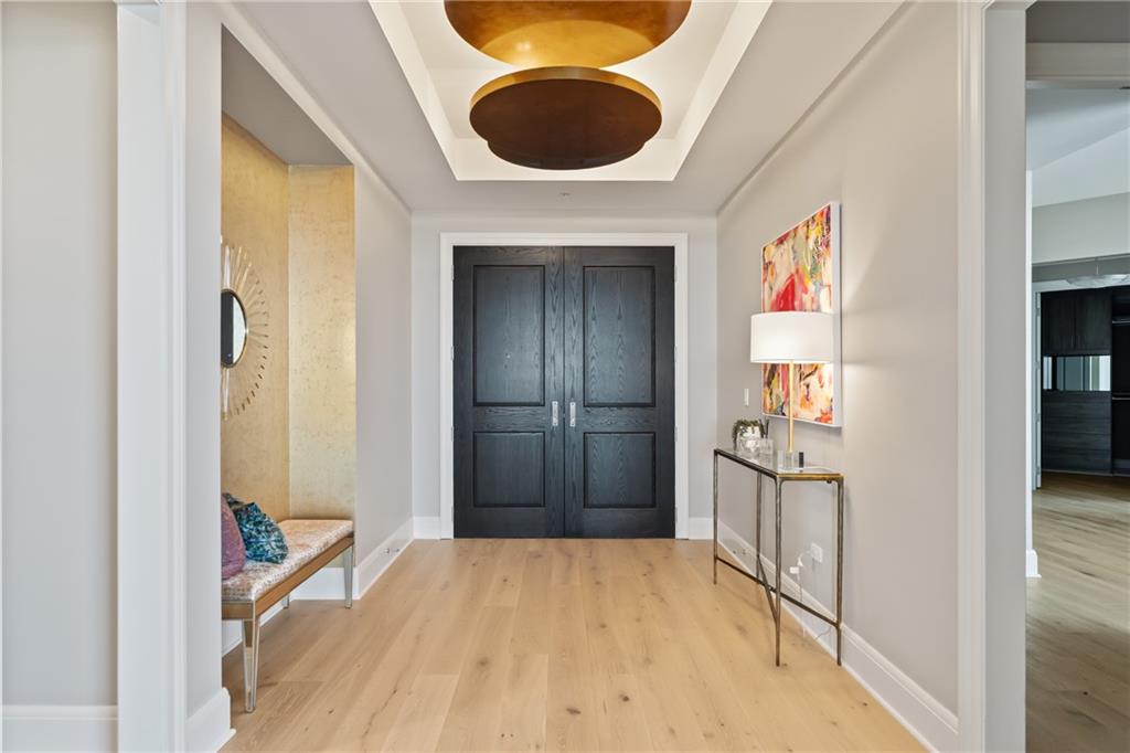 Atlanta, Georgia, 30326, United States, 2 Bedrooms Bedrooms, ,3 BathroomsBathrooms,Residential,Active,2014154