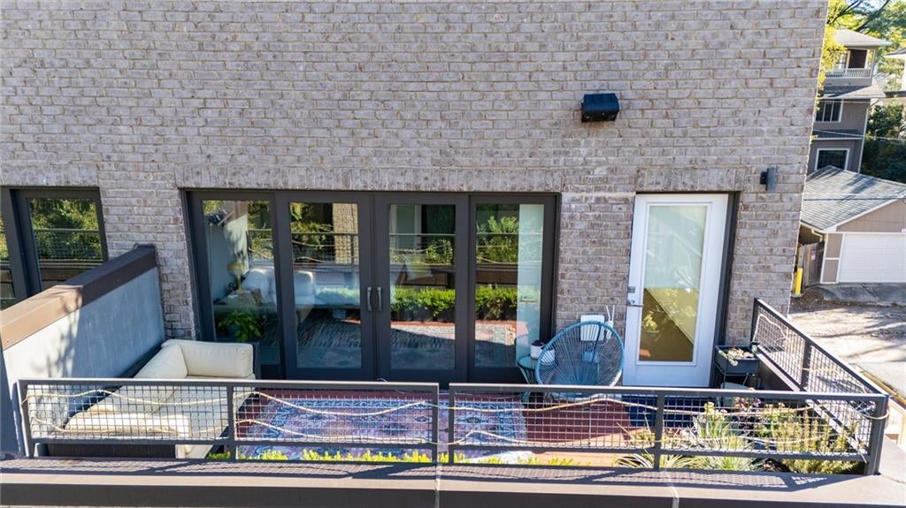 Atlanta, Georgia, 30309, United States, 3 Bedrooms Bedrooms, ,4 BathroomsBathrooms,Residential,Active,1997555