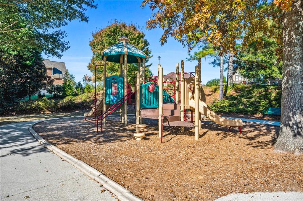 Flowery Branch, Georgia, 30542, United States, 6 Bedrooms Bedrooms, ,5 BathroomsBathrooms,Residential,Active,1971784