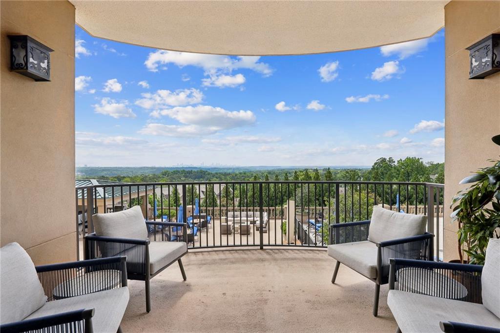 Atlanta, Georgia, 30339, United States, 2 Bedrooms Bedrooms, ,3 BathroomsBathrooms,Residential,Active,1919395