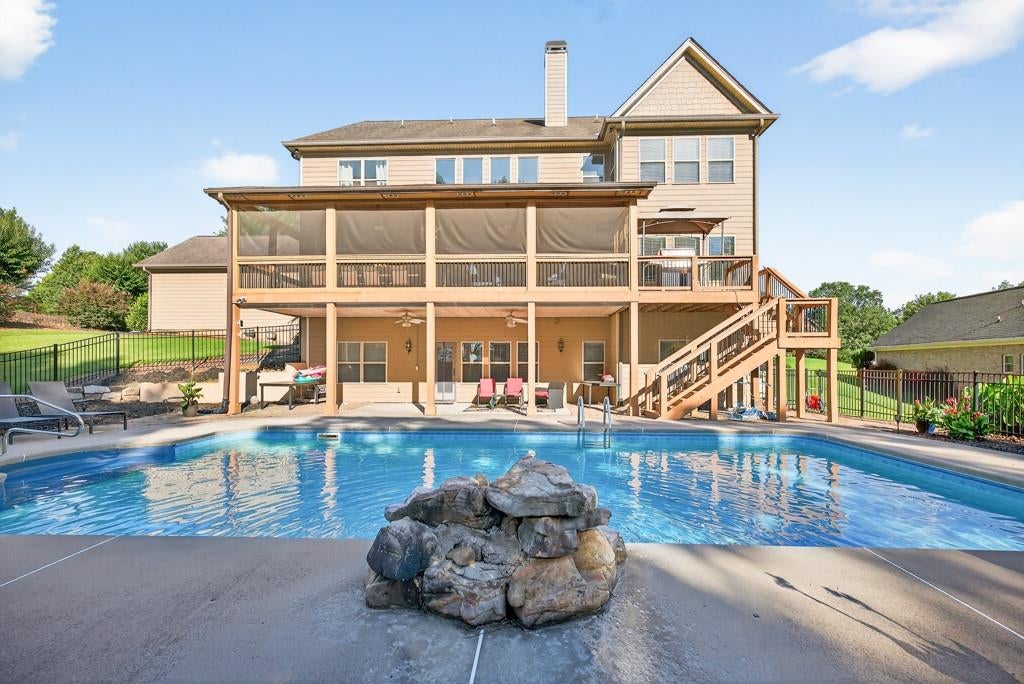 Flowery Branch, Georgia, 30542, United States, 6 Bedrooms Bedrooms, ,6 BathroomsBathrooms,Residential,Active,1897984