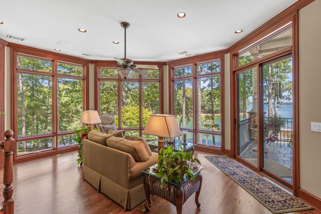 Flowery Branch, Georgia, 30542, United States, 4 Bedrooms Bedrooms, ,8 BathroomsBathrooms,Residential,Active,1929460