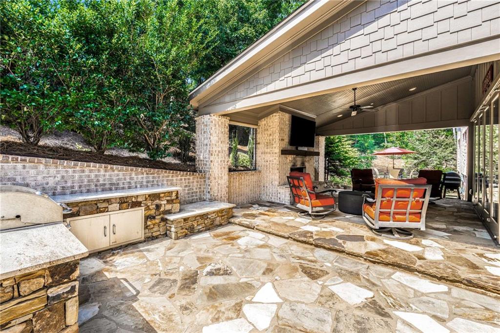 Flowery Branch, Georgia, 30542, United States, 5 Bedrooms Bedrooms, ,7 BathroomsBathrooms,Residential,Active,1936617