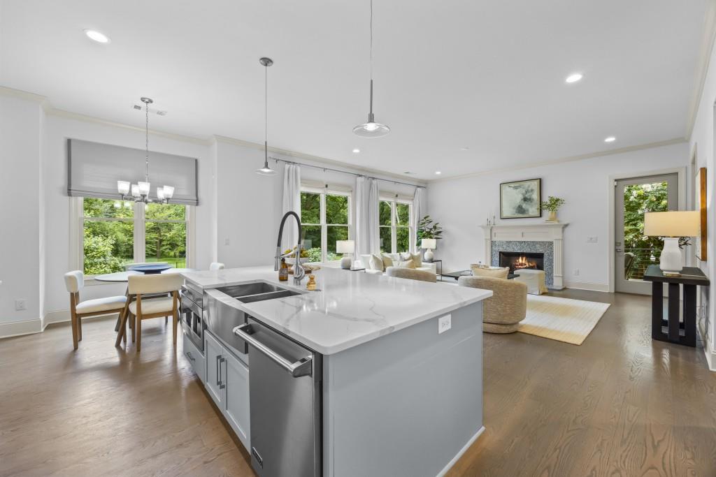 Atlanta, Georgia, 30306, United States, 4 Bedrooms Bedrooms, ,5 BathroomsBathrooms,Residential,Active,1964278