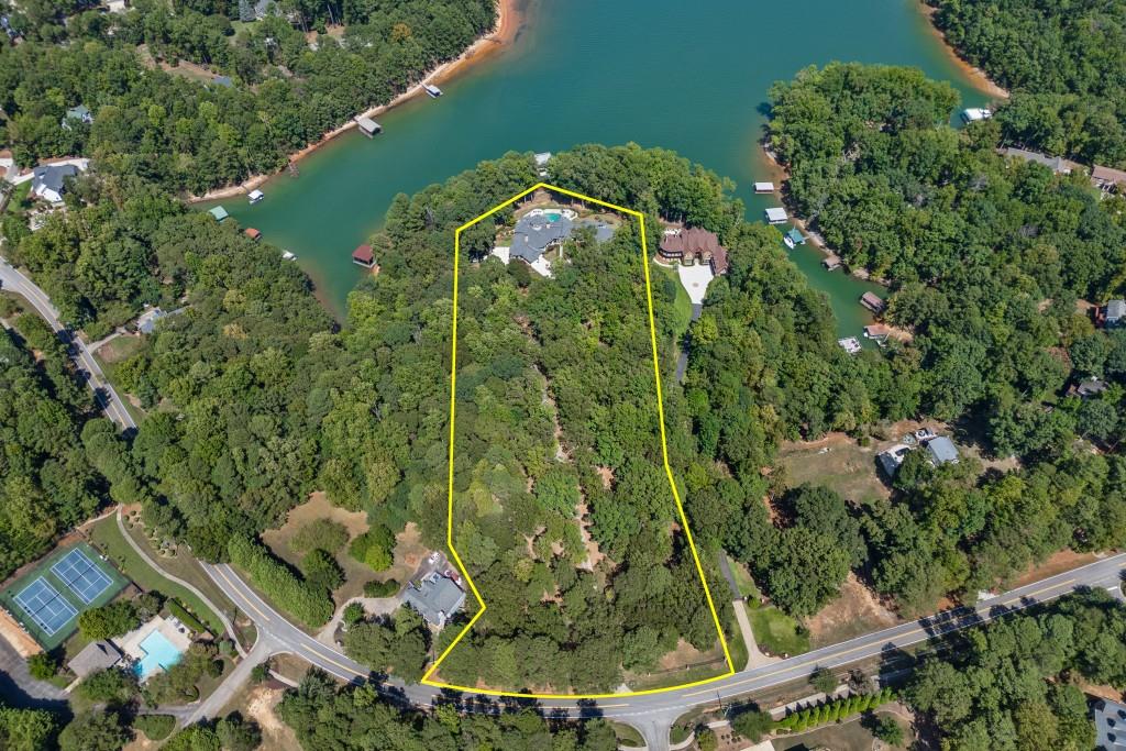 Flowery Branch, Georgia, 30542, United States, 4 Bedrooms Bedrooms, ,8 BathroomsBathrooms,Residential,Active,1929460