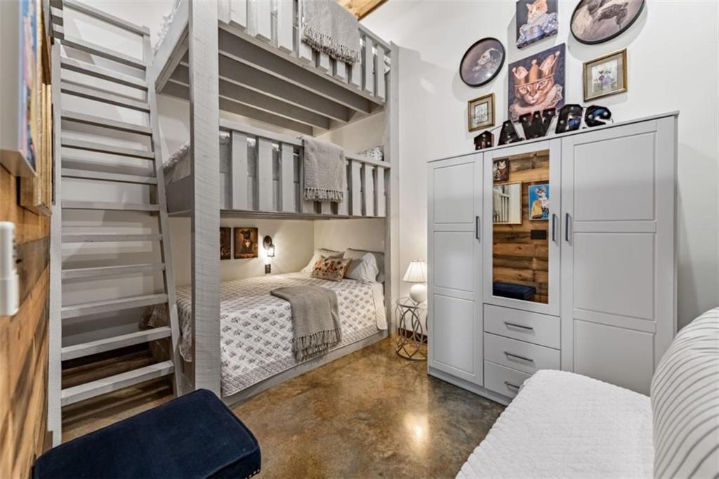 Blue Ridge, Georgia, 30513, United States, 4 Bedrooms Bedrooms, ,4 BathroomsBathrooms,Residential,Active,1908165