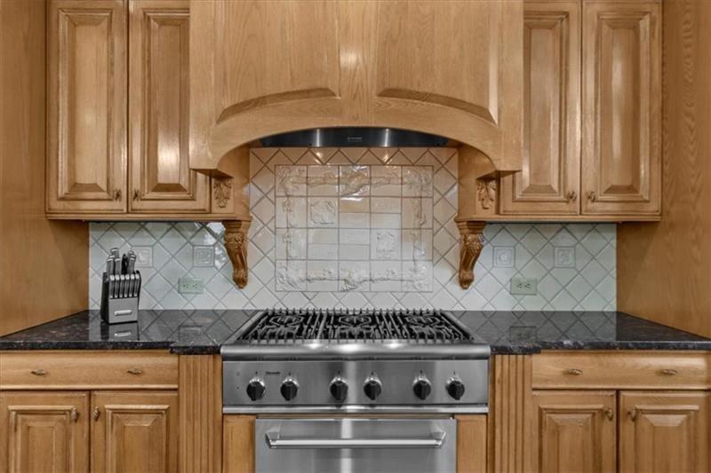 Alpharetta, Georgia, 30022, United States, 6 Bedrooms Bedrooms, ,9 BathroomsBathrooms,Residential,Active,2013446