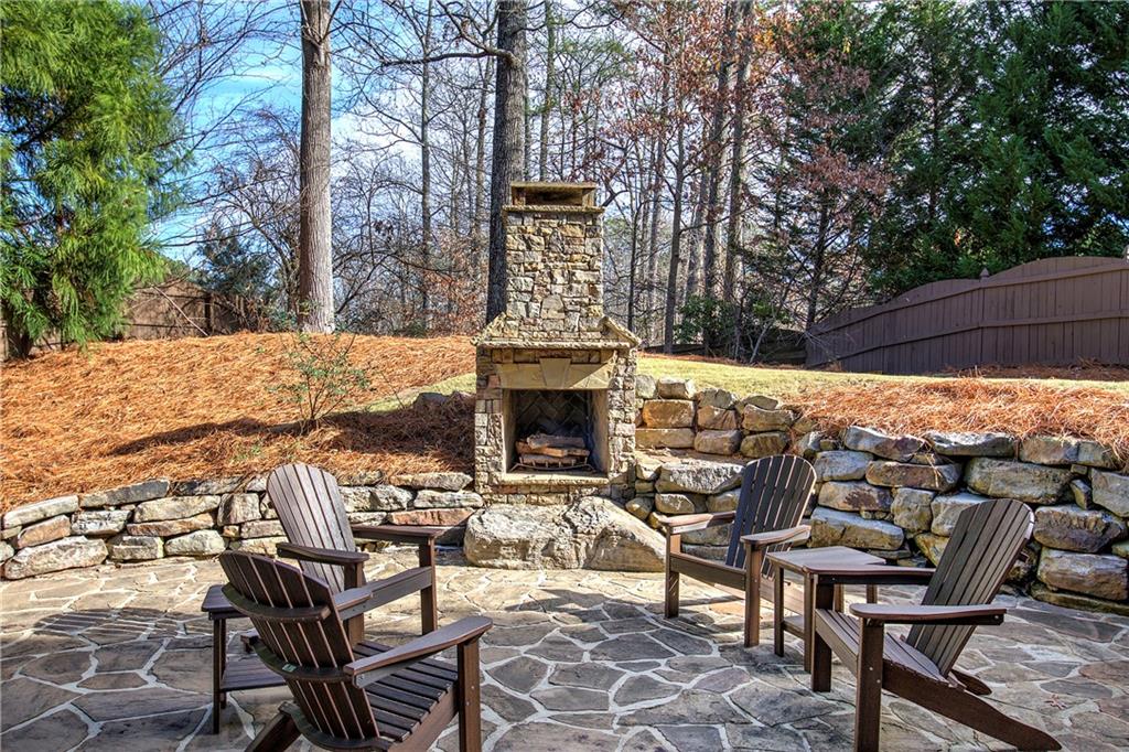 Canton, Georgia, 30114, United States, 6 Bedrooms Bedrooms, ,5 BathroomsBathrooms,Residential,Active,2009423