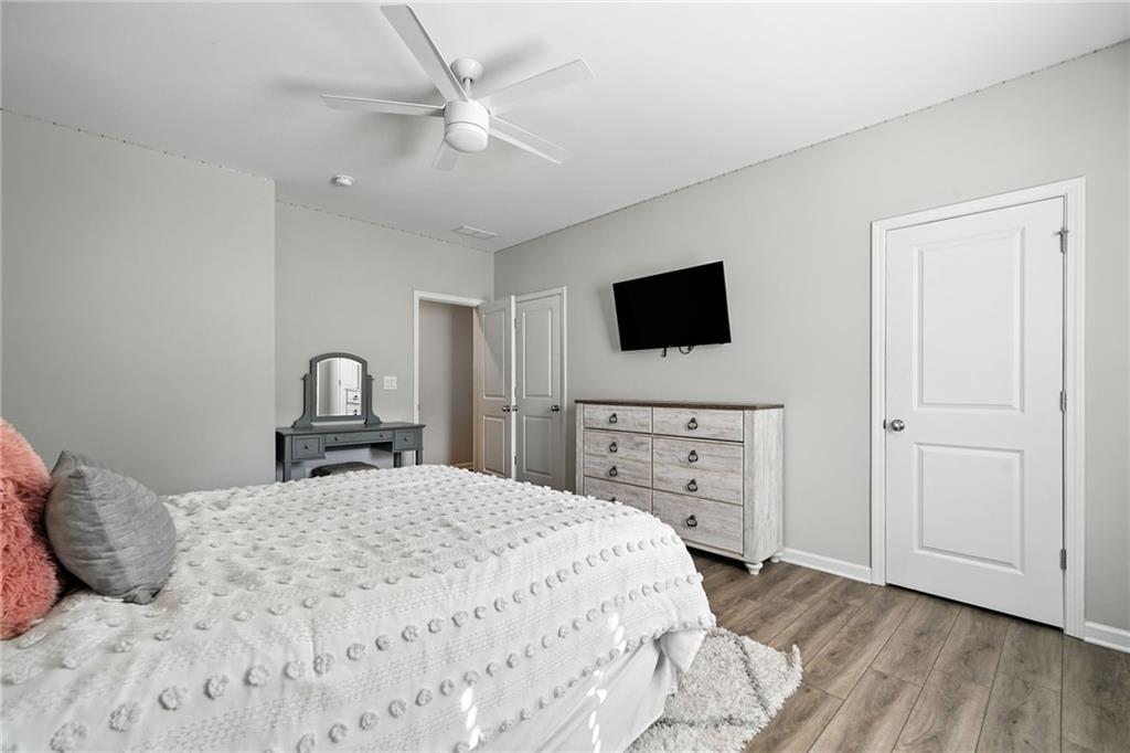 Canton, Georgia, 30115, United States, 7 Bedrooms Bedrooms, ,4 BathroomsBathrooms,Residential,Active,1936414