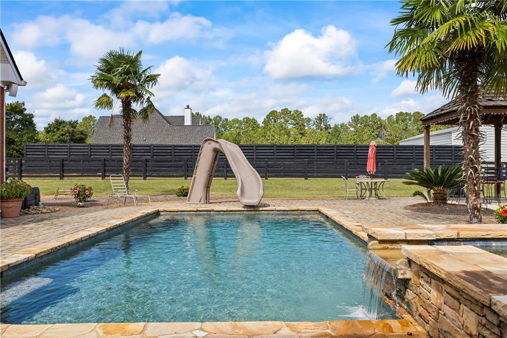 Monroe, Georgia, 30656, United States, 3 Bedrooms Bedrooms, ,5 BathroomsBathrooms,Residential,Active,1995266