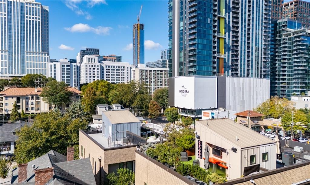 Atlanta, Georgia, 30309, United States, 3 Bedrooms Bedrooms, ,4 BathroomsBathrooms,Residential,Active,1997555