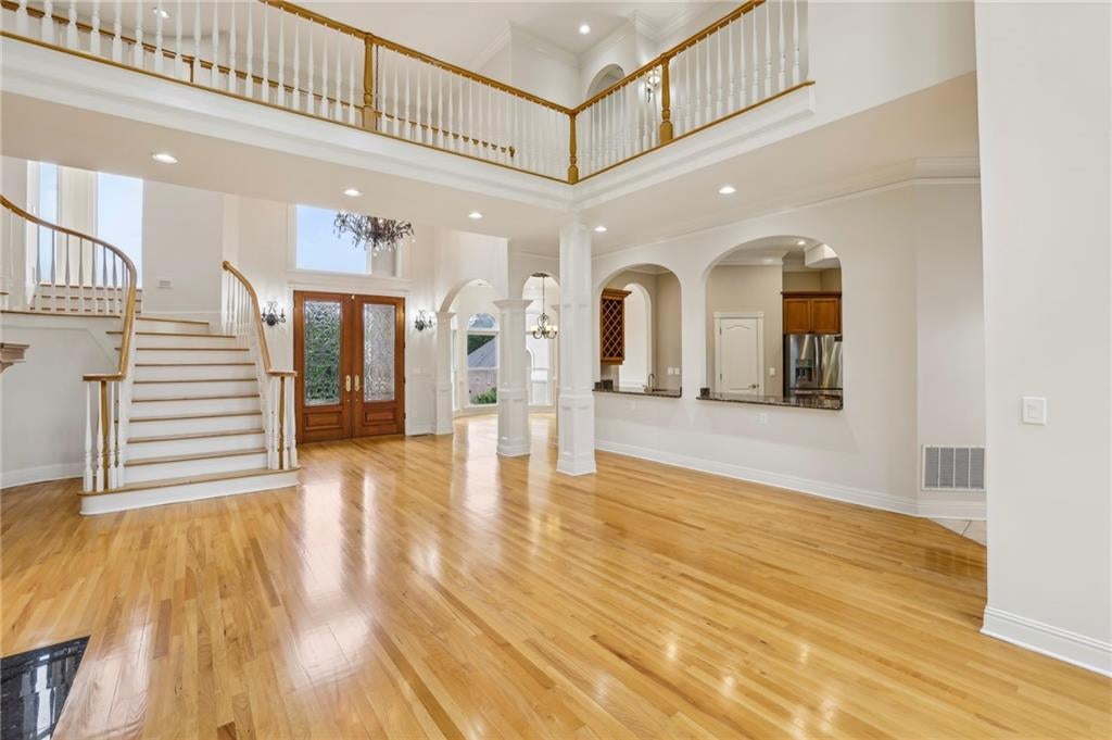 Marietta, Georgia, 30062, United States, 6 Bedrooms Bedrooms, ,6 BathroomsBathrooms,Residential,Active,1965815