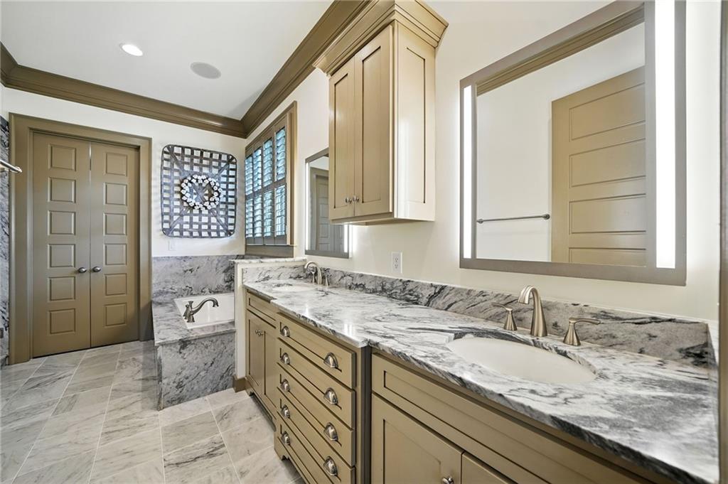 Ball Ground, Georgia, 30107, United States, 5 Bedrooms Bedrooms, ,6 BathroomsBathrooms,Residential,Active,1961964