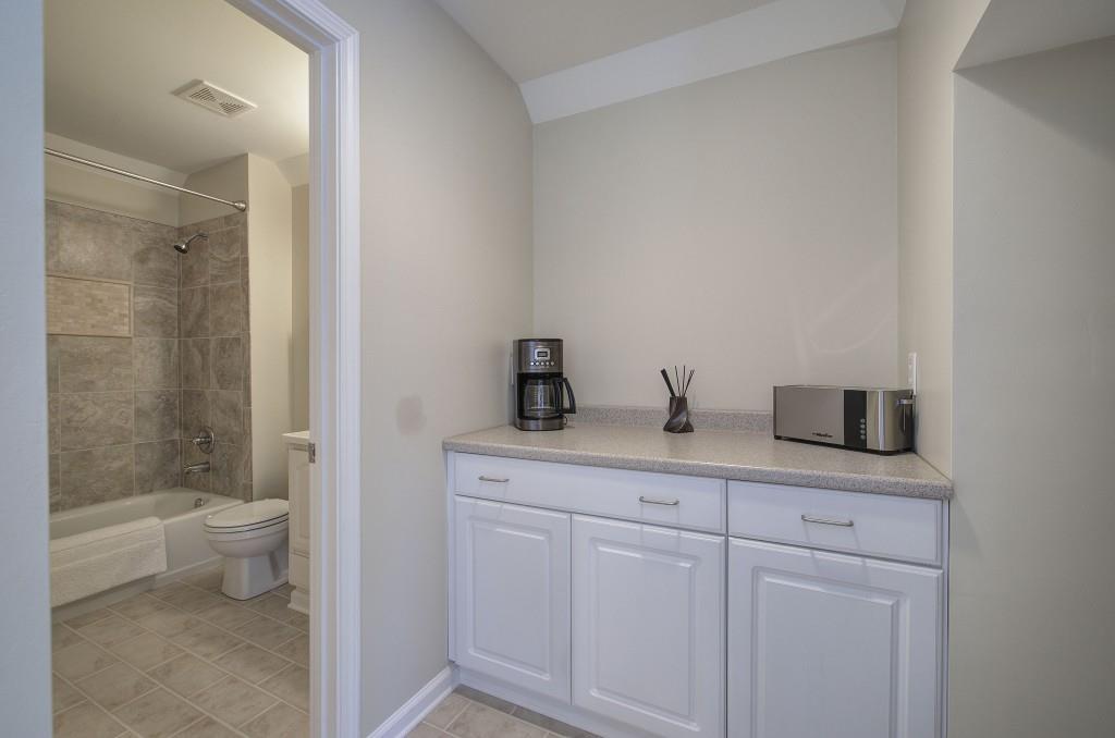 Kennesaw, Georgia, 30152, United States, 6 Bedrooms Bedrooms, ,7 BathroomsBathrooms,Residential,Active,2006920