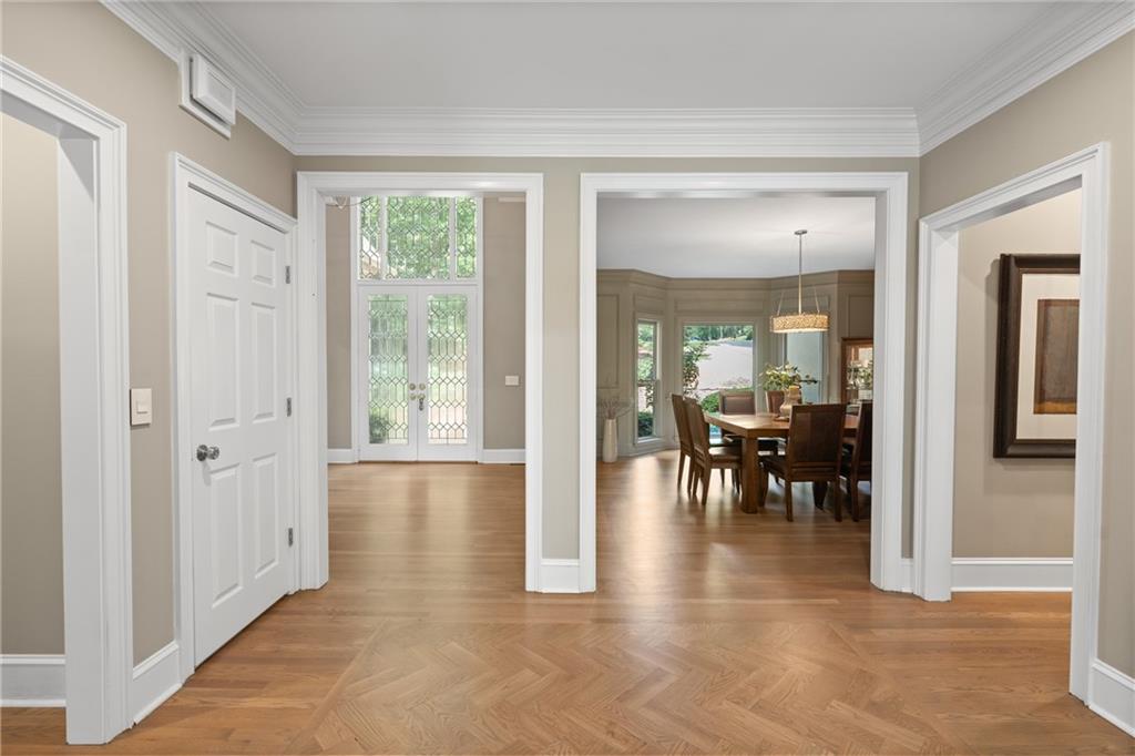 Johns Creek, Georgia, 30022, United States, 6 Bedrooms Bedrooms, ,5 BathroomsBathrooms,Residential,Active,1943809