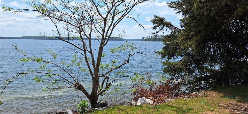 Cumming, Georgia, 30041, United States, 5 Bedrooms Bedrooms, ,4 BathroomsBathrooms,Residential,Active,1859384