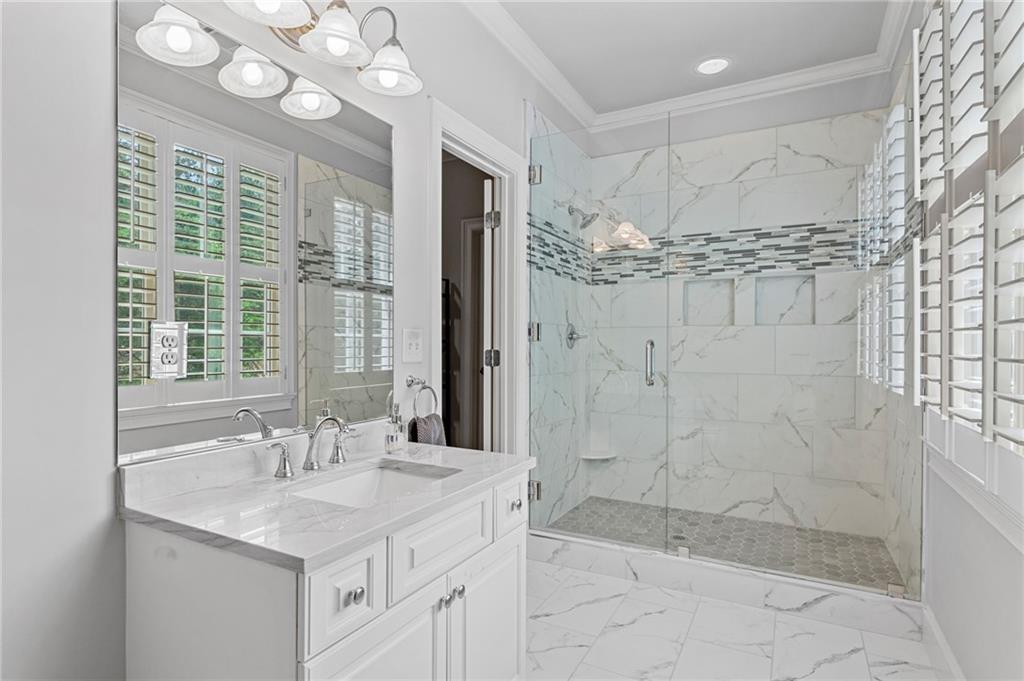 Canton, Georgia, 30115, United States, 6 Bedrooms Bedrooms, ,7 BathroomsBathrooms,Residential,Active,1831788