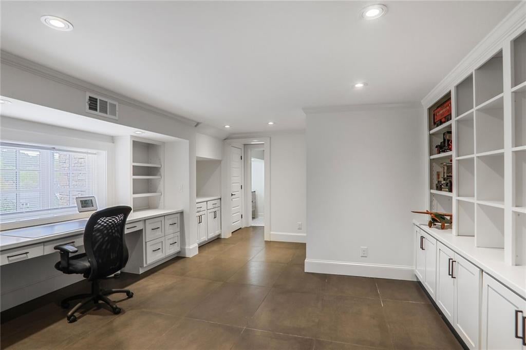 Atlanta, Georgia, 30309, United States, 6 Bedrooms Bedrooms, ,6 BathroomsBathrooms,Residential,Active,1756887