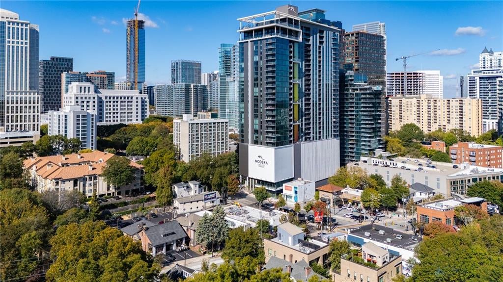 Atlanta, Georgia, 30309, United States, 3 Bedrooms Bedrooms, ,4 BathroomsBathrooms,Residential,Active,1997555