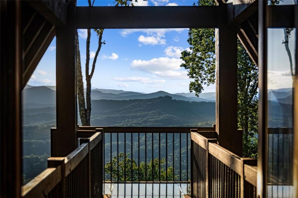 Blue Ridge, Georgia, 30513, United States, 4 Bedrooms Bedrooms, ,4 BathroomsBathrooms,Residential,Active,1908165