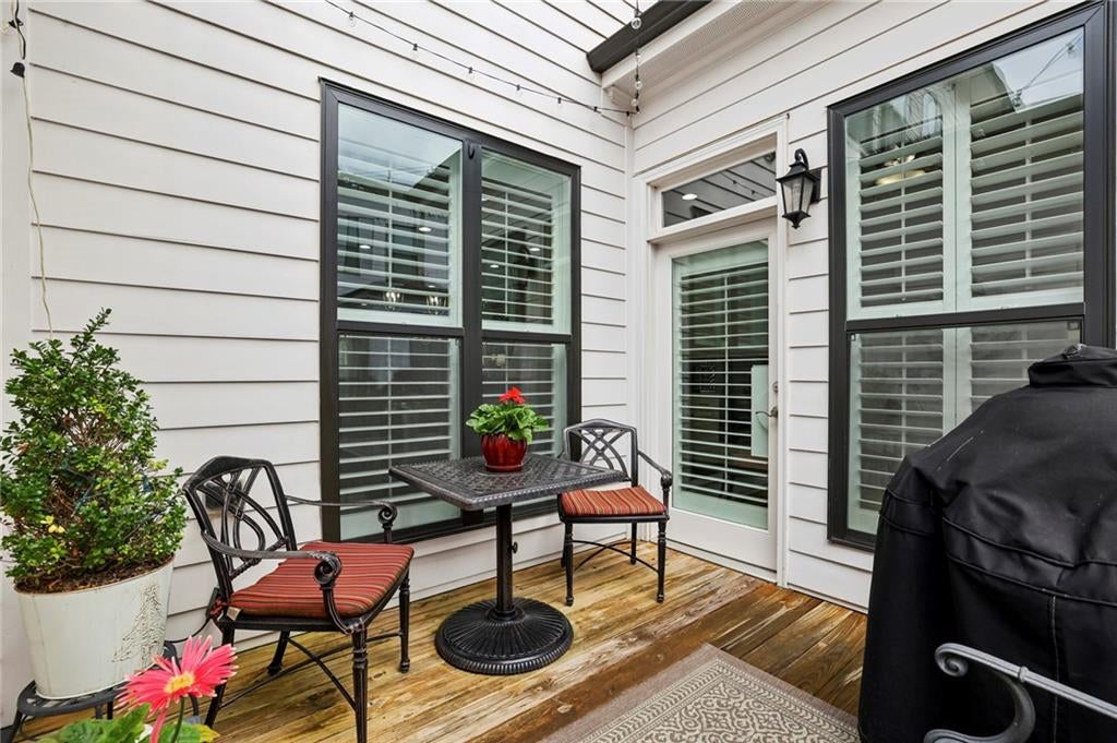 Alpharetta, Georgia, 30009, United States, 3 Bedrooms Bedrooms, ,4 BathroomsBathrooms,Residential,Active,1914799