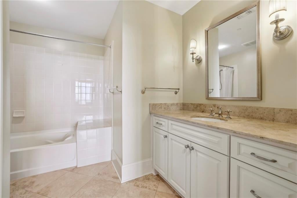 Atlanta, Georgia, 30339, United States, 2 Bedrooms Bedrooms, ,3 BathroomsBathrooms,Residential,Active,1919395