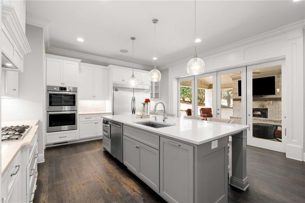 Flowery Branch, Georgia, 30542, United States, 5 Bedrooms Bedrooms, ,7 BathroomsBathrooms,Residential,Active,1936617