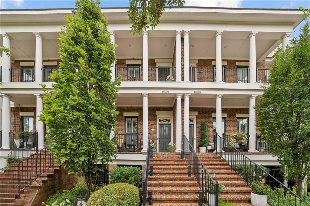 Alpharetta, Georgia, 30009, United States, 3 Bedrooms Bedrooms, ,4 BathroomsBathrooms,Residential,Active,1914799