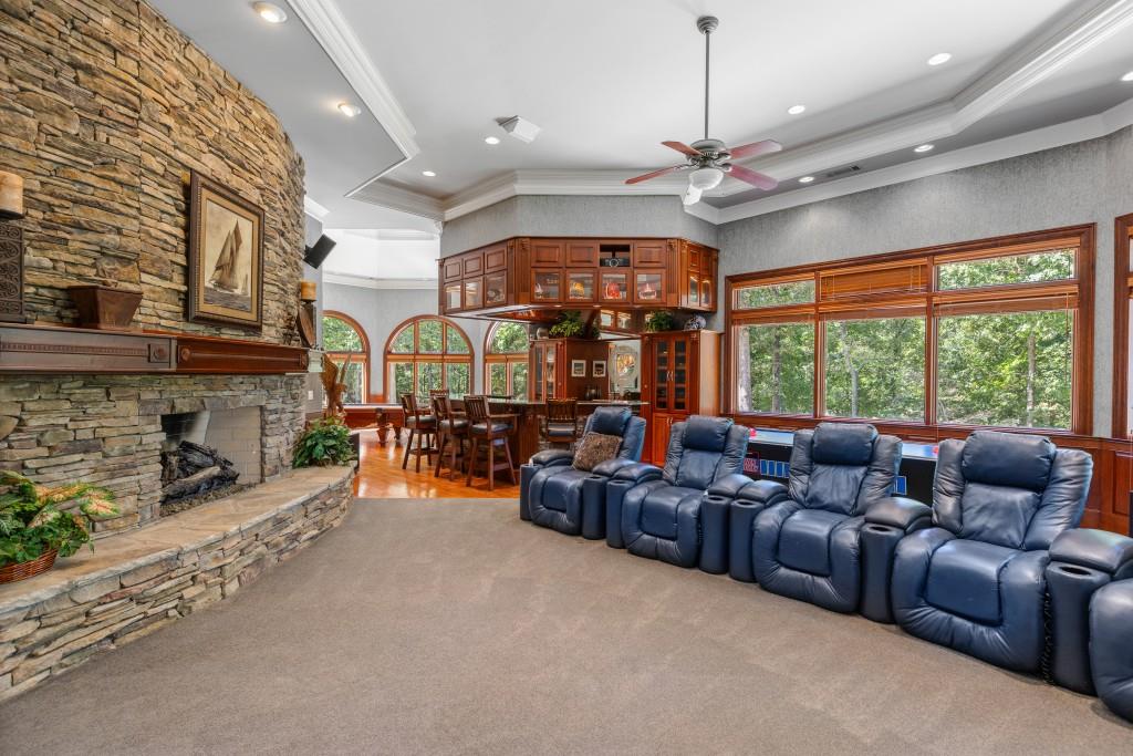 Flowery Branch, Georgia, 30542, United States, 4 Bedrooms Bedrooms, ,8 BathroomsBathrooms,Residential,Active,1929460