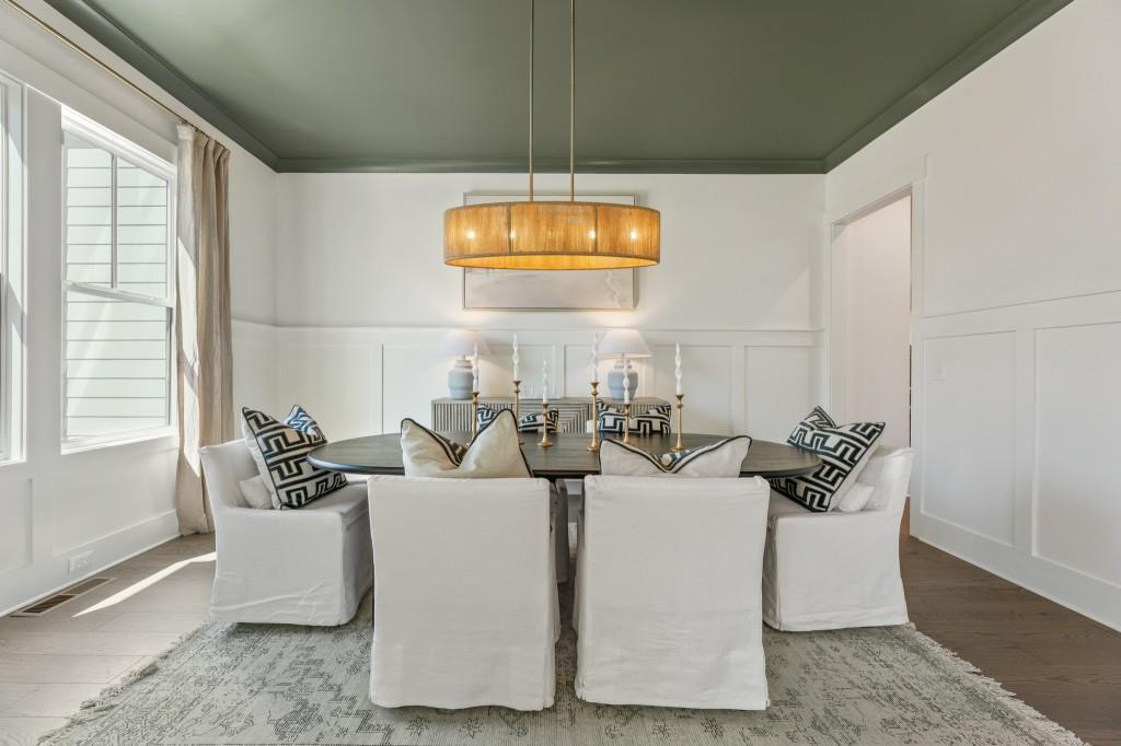 Cumming, Georgia, 30041, United States, 5 Bedrooms Bedrooms, ,5 BathroomsBathrooms,Residential,Active,1964465