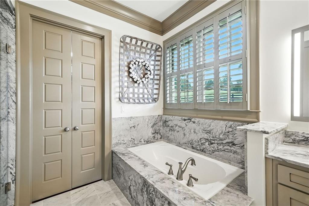 Ball Ground, Georgia, 30107, United States, 5 Bedrooms Bedrooms, ,6 BathroomsBathrooms,Residential,Active,1961964