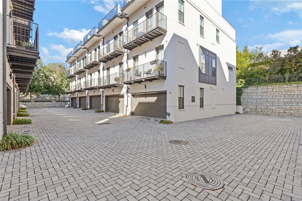 Atlanta, Georgia, 30308, United States, 3 Bedrooms Bedrooms, ,4 BathroomsBathrooms,Residential,Active,1969688