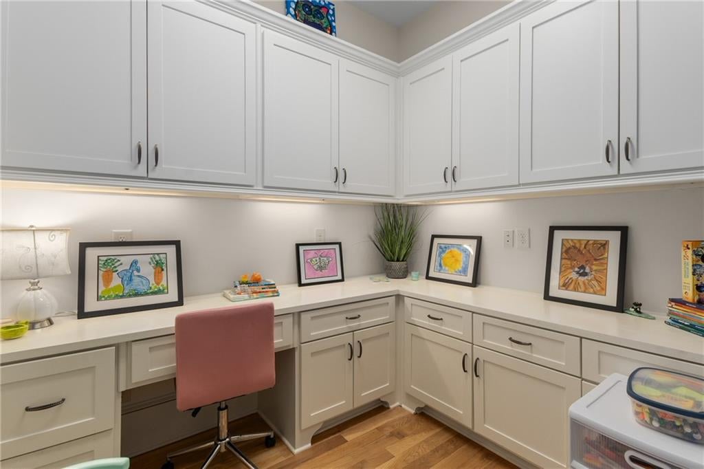 Peachtree Corners, Georgia, 30092, United States, 5 Bedrooms Bedrooms, ,4 BathroomsBathrooms,Residential,Active,1894514