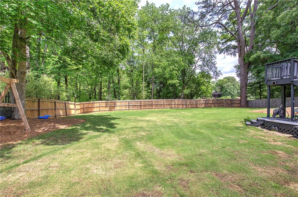 Marietta, Georgia, 30068, United States, 6 Bedrooms Bedrooms, ,5 BathroomsBathrooms,Residential,Active,2044569