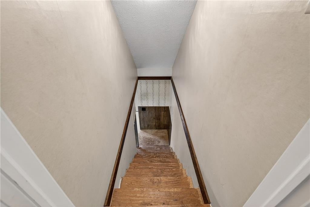 Dahlonega, Georgia, 30533, United States, 5 Bedrooms Bedrooms, ,4 BathroomsBathrooms,Residential,Active,2044539