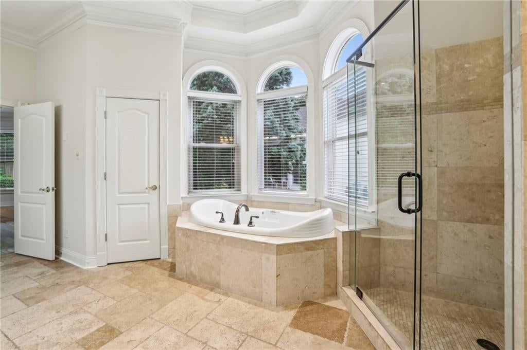 Marietta, Georgia, 30062, United States, 6 Bedrooms Bedrooms, ,6 BathroomsBathrooms,Residential,Active,1965815