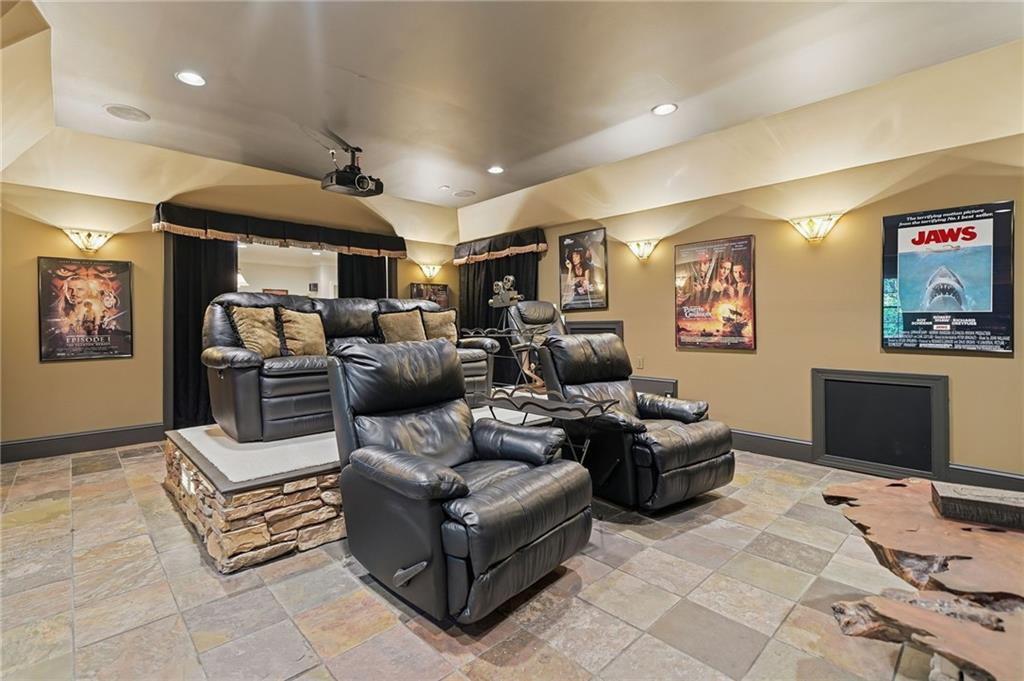 Canton, Georgia, 30114, United States, 6 Bedrooms Bedrooms, ,5 BathroomsBathrooms,Residential,Active,1972202