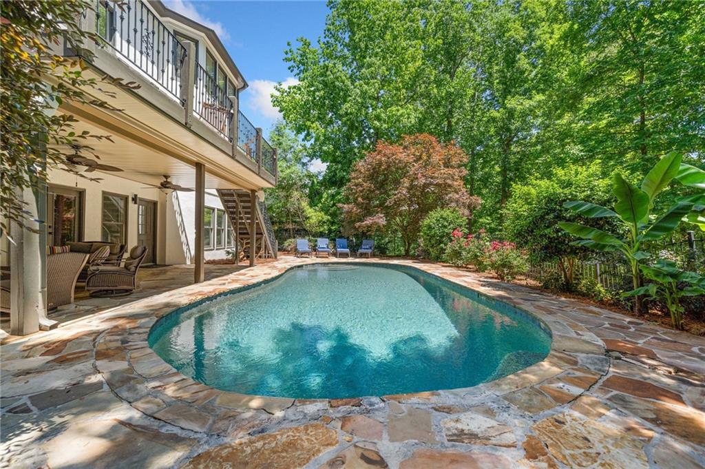 Canton, Georgia, 30114, United States, 5 Bedrooms Bedrooms, ,5 BathroomsBathrooms,Residential,Active,1823932