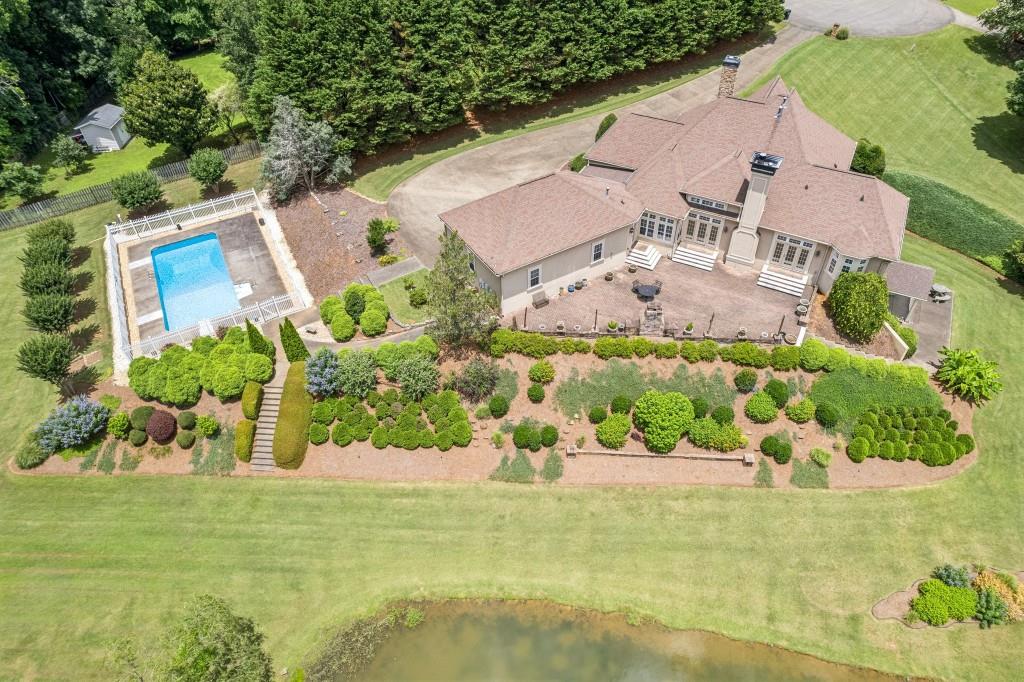 Canton, Georgia, 30115, United States, 5 Bedrooms Bedrooms, ,6 BathroomsBathrooms,Residential,Active,1862827