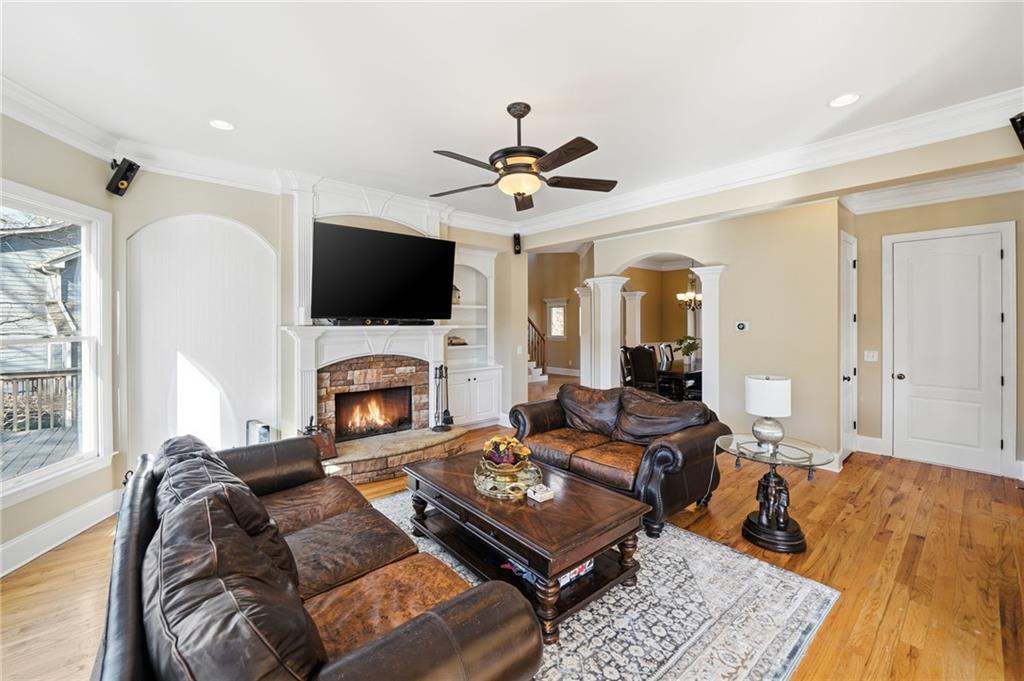 Waleska, Georgia, 30183, United States, 5 Bedrooms Bedrooms, ,5 BathroomsBathrooms,Residential,Active,2001331