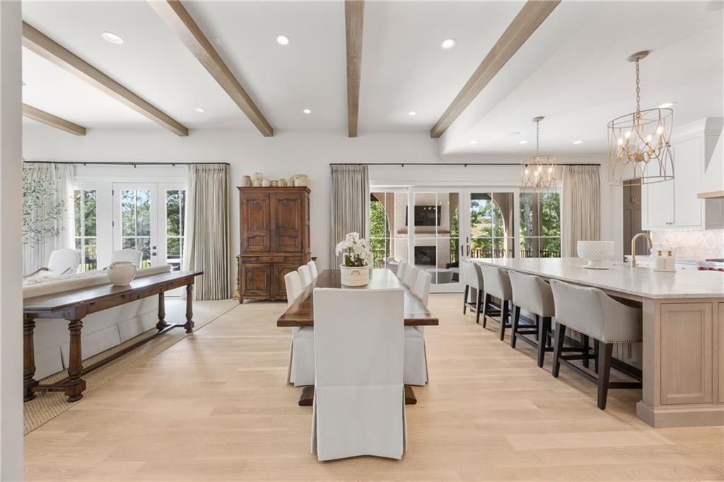 Alpharetta, Georgia, 30004, United States, 6 Bedrooms Bedrooms, ,8 BathroomsBathrooms,Residential,Active,1929413