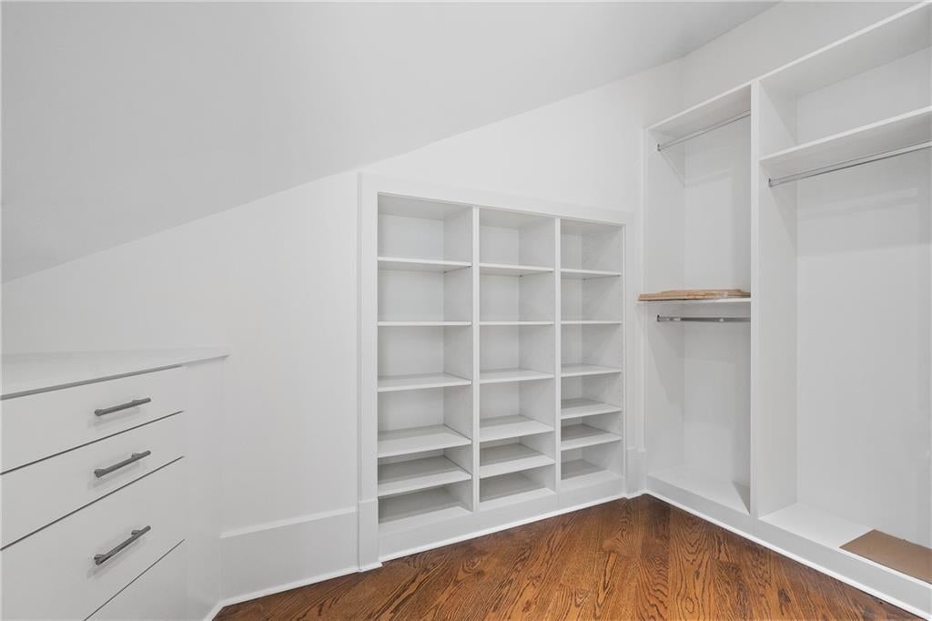 Johns Creek, Georgia, 30022, United States, ,6 BathroomsBathrooms,Residential,Active,1799401