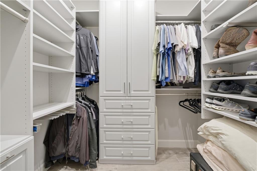 Johns Creek, Georgia, 30097, United States, 4 Bedrooms Bedrooms, ,5 BathroomsBathrooms,Residential,Active,2007308