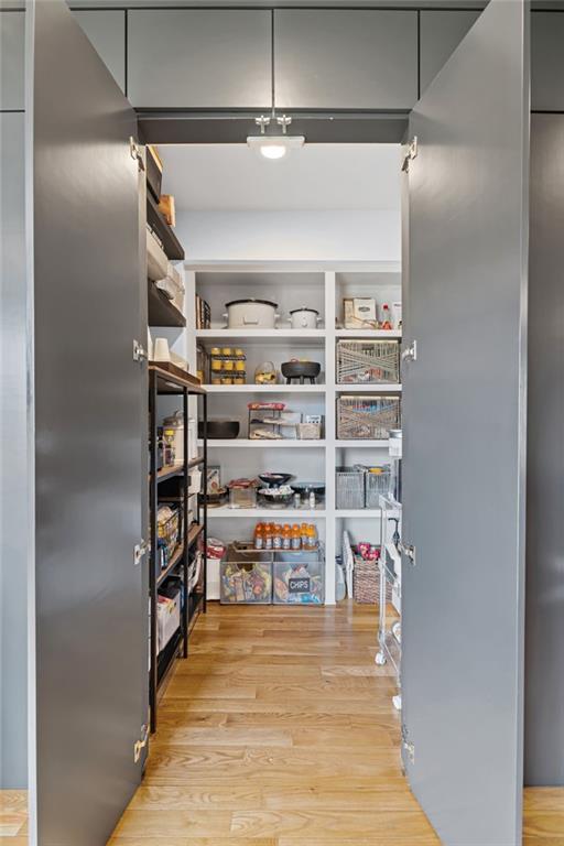 Atlanta, Georgia, 30312, United States, 3 Bedrooms Bedrooms, ,4 BathroomsBathrooms,Residential,Active,1914800