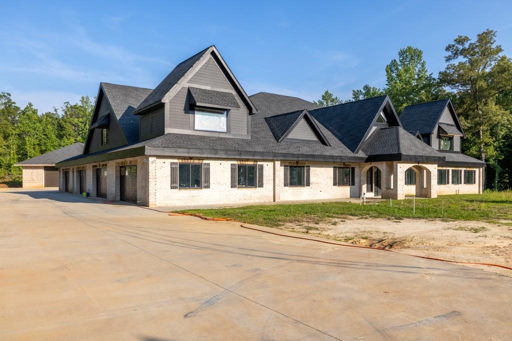 Loganville, Georgia, 30052, United States, 9 Bedrooms Bedrooms, ,10 BathroomsBathrooms,Residential,Active,1987241