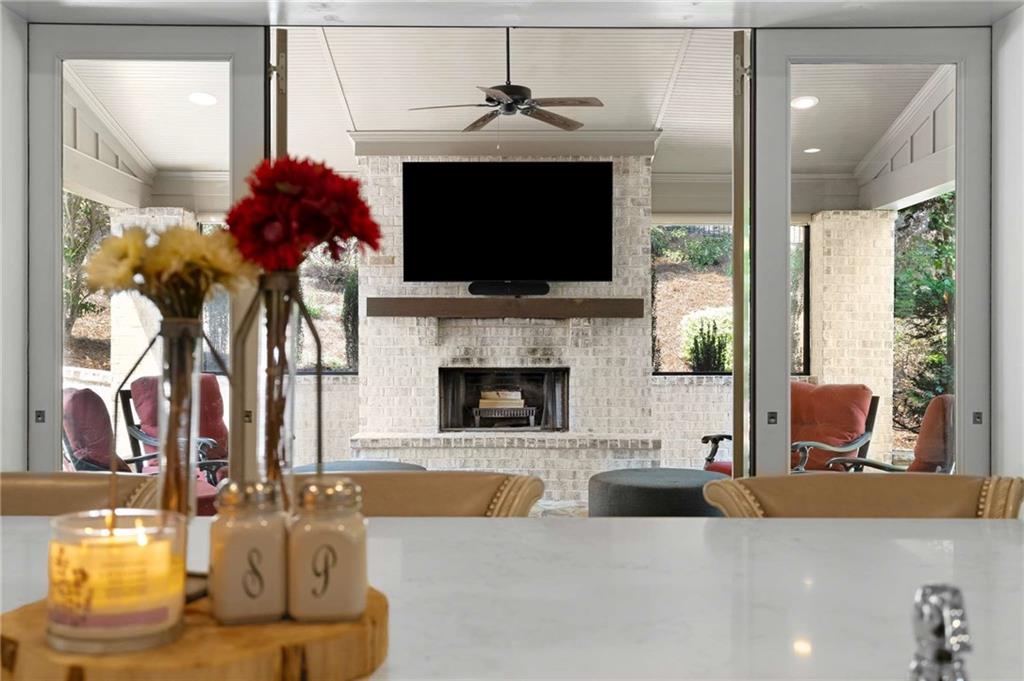 Flowery Branch, Georgia, 30542, United States, 5 Bedrooms Bedrooms, ,7 BathroomsBathrooms,Residential,Active,1936617