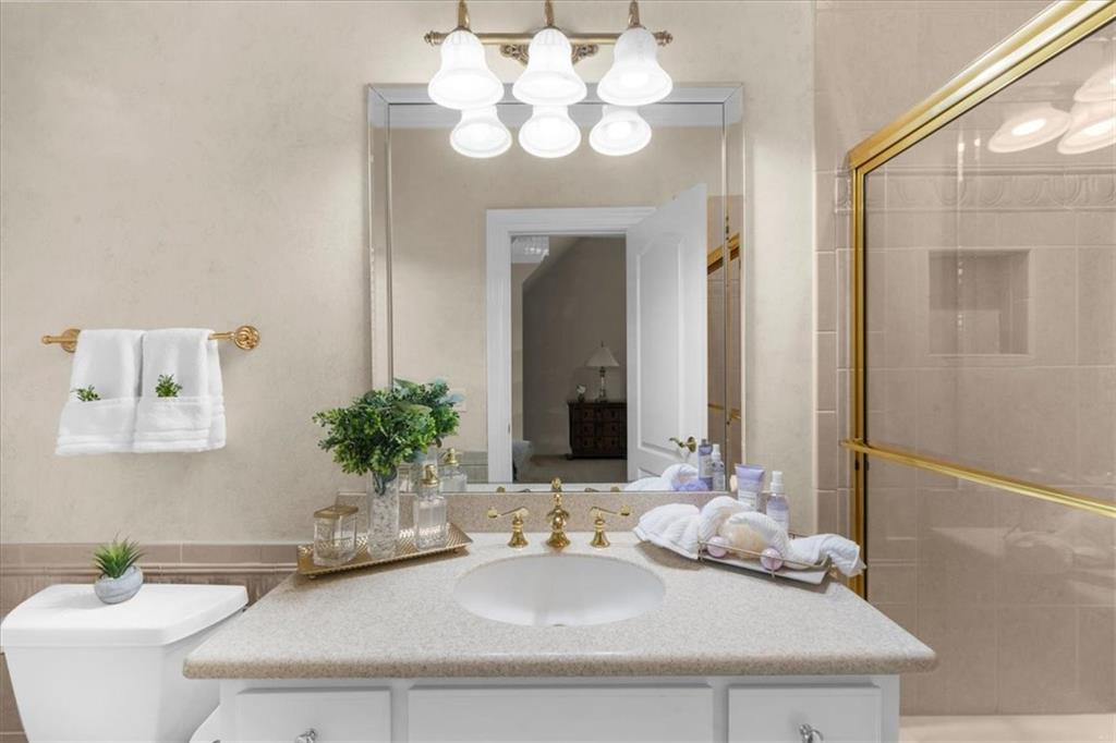 Alpharetta, Georgia, 30022, United States, ,9 BathroomsBathrooms,Residential,Active,1852691