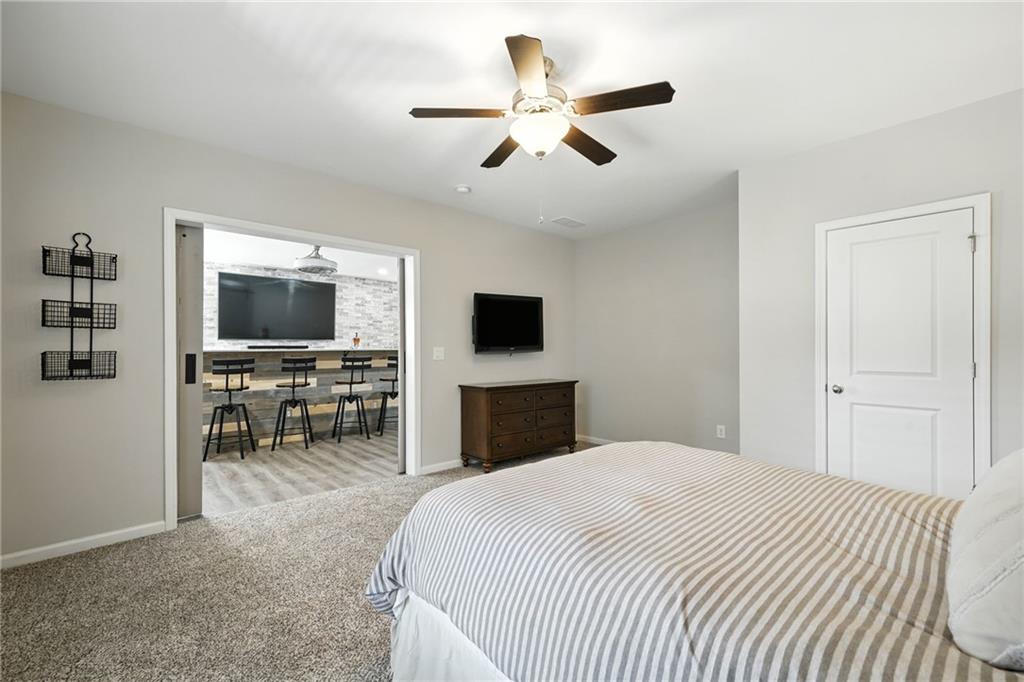 Canton, Georgia, 30115, United States, 7 Bedrooms Bedrooms, ,4 BathroomsBathrooms,Residential,Active,1936414