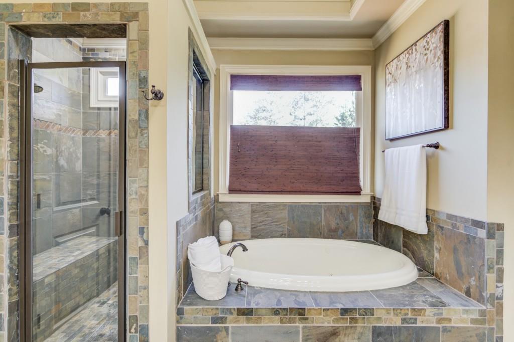 Cumming, Georgia, 30040, United States, 6 Bedrooms Bedrooms, ,7 BathroomsBathrooms,Residential,Active,1898221