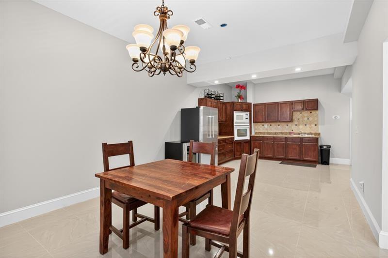 Flowery Branch, Georgia, 30542, United States, 6 Bedrooms Bedrooms, ,6 BathroomsBathrooms,Residential,Active,2007080